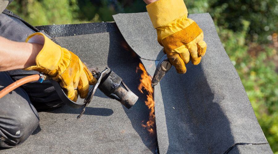 Professional residential roofers in Pasadena, MD